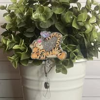 Winnie the Pooh Tigger-silver glitter